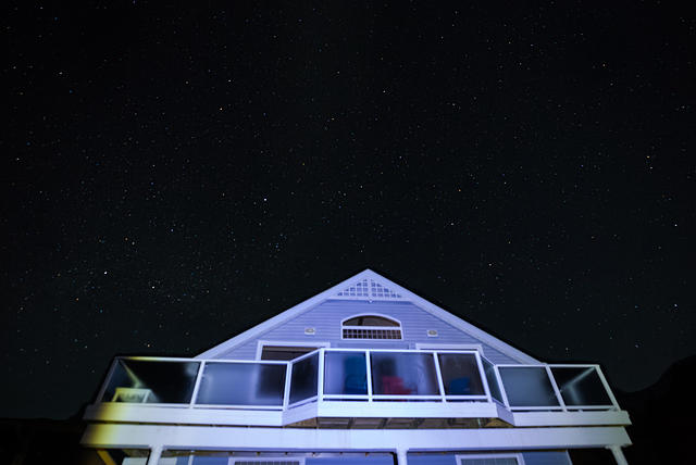 Oregon House under the Stars