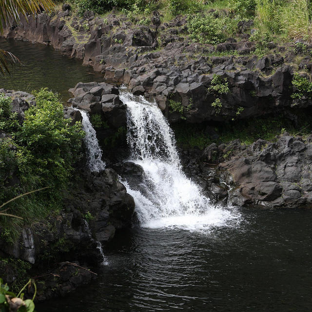 waterfall icon
